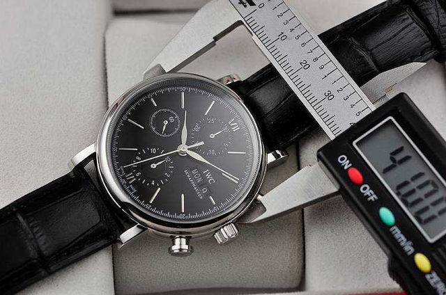 IWC watch man-286